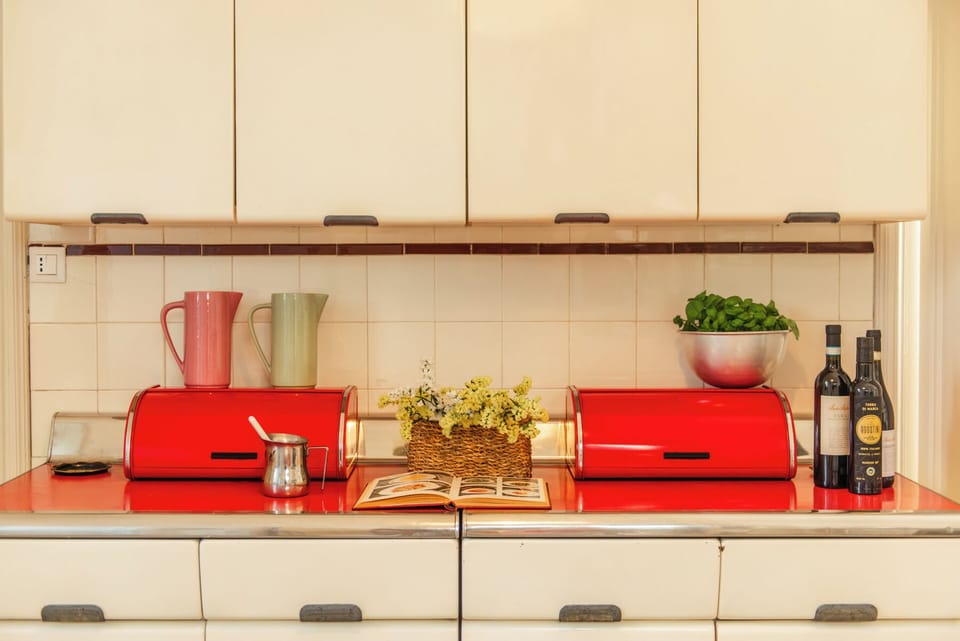 Villa (6 Bedrooms) | Private kitchen | Oven, stovetop, highchair, freezer