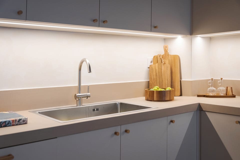 Deluxe Apartment | Private kitchen | Espresso maker, full-size fridge, microwave, oven