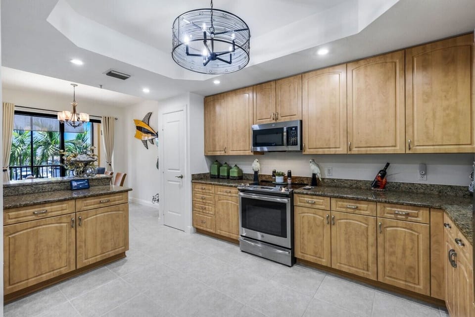5704 Cape Harbour Dr #205, Cape Coral, FL 33914 (12)