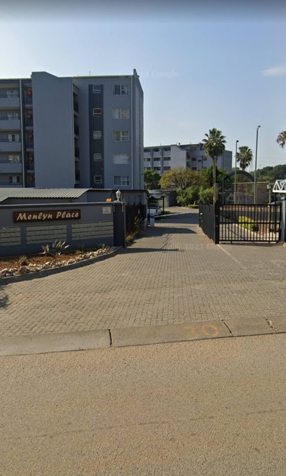 Apartment, 2 Bedrooms, Accessible, City View | Property grounds