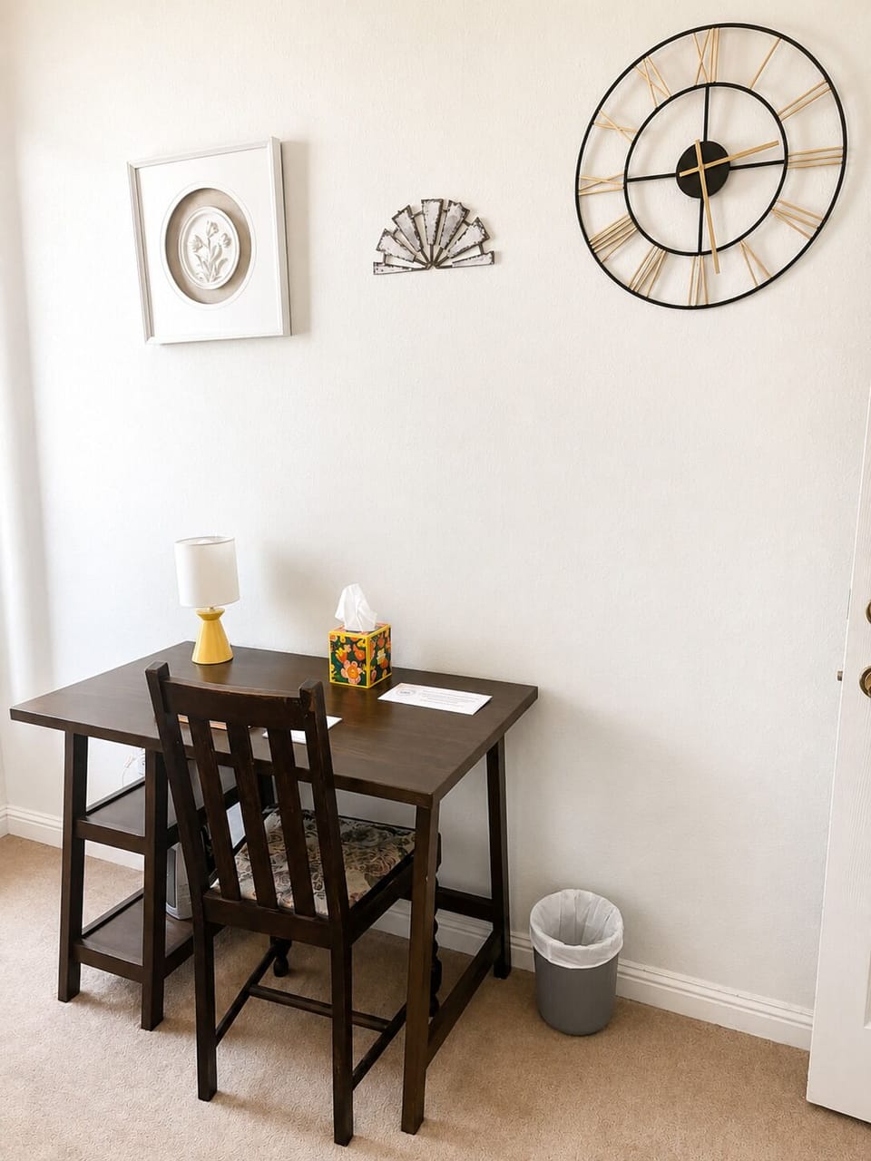 Double Room, 1 King Bed, Non Smoking | Interior