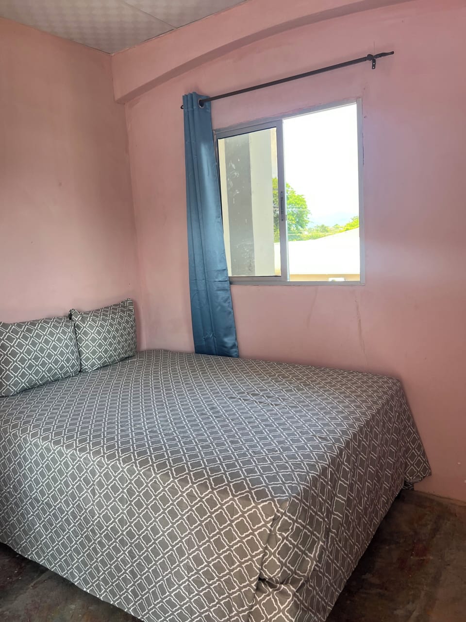 Basic Room, Patio | WiFi (free)