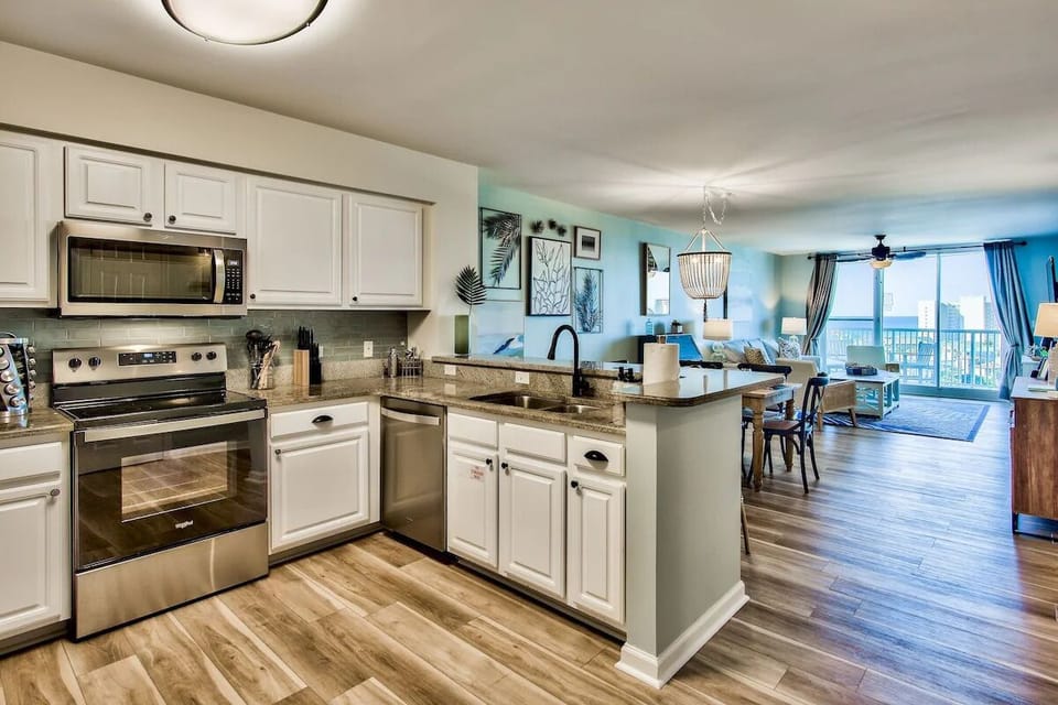 Fully equipped kitchen