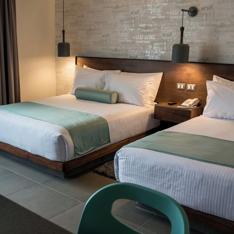 In-room safe, WiFi (free), bed sheets