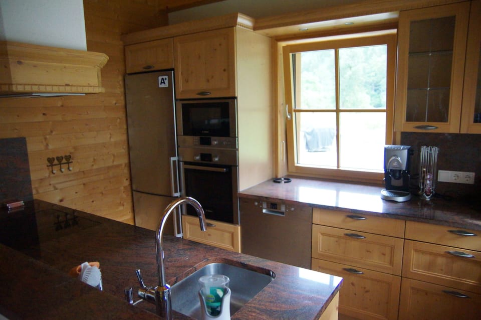 Deluxe Chalet, 2 Bedrooms, Mountain View, Garden Area | Private kitchen | Fridge, microwave, coffee/tea maker, electric kettle