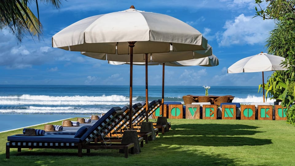 Luxury Villa, 6 Bedrooms, Beach View | Property grounds