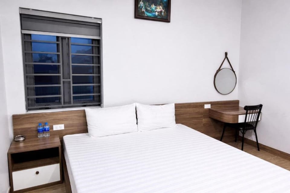 Double Room | WiFi (free), bed sheets