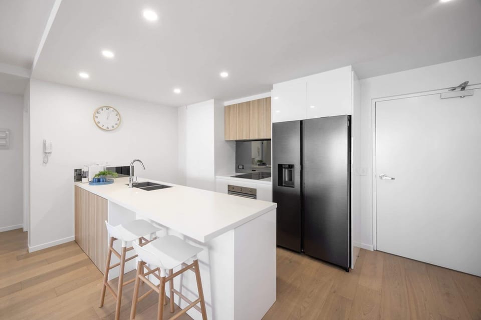 Full kitchen