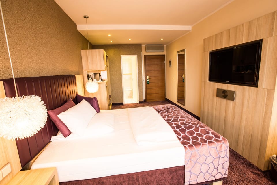 Panoramic Double Room | Egyptian cotton sheets, premium bedding, minibar, in-room safe