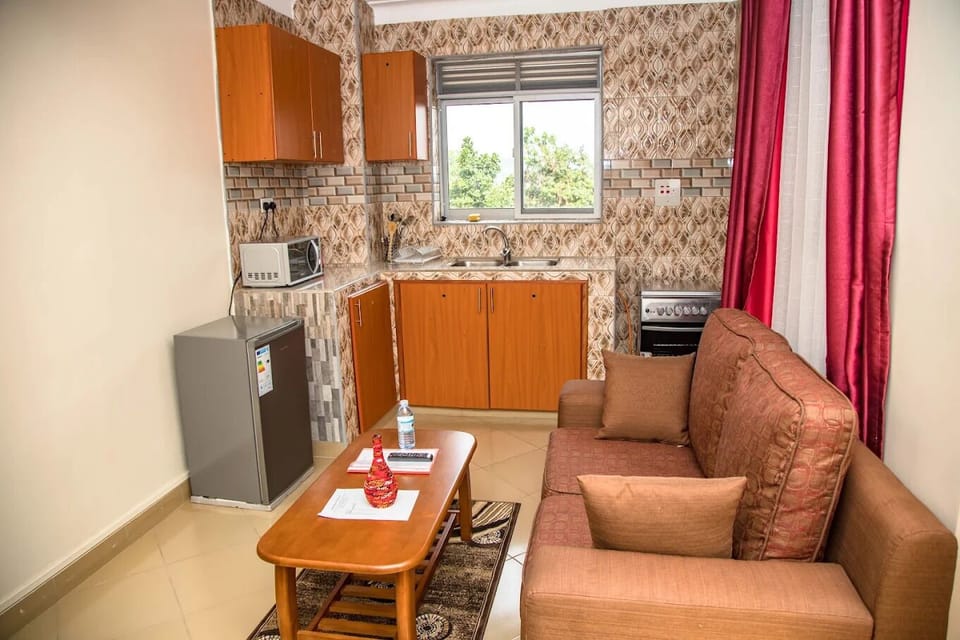 Apartment, Balcony, City View | Living area