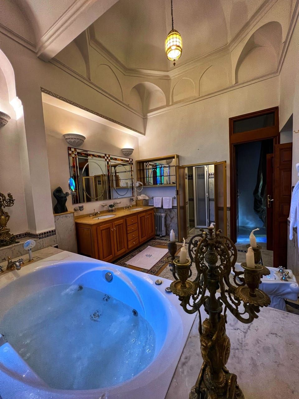 Premier Suite, Ensuite (Fes) | Indoor spa tub