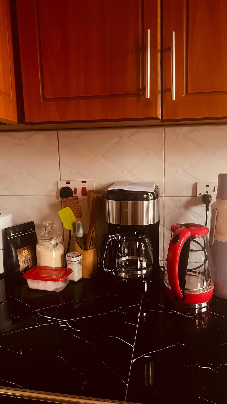 Coffee pot