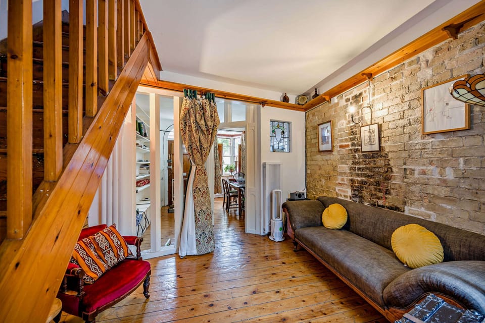 House | 3 bedrooms, high-speed internet