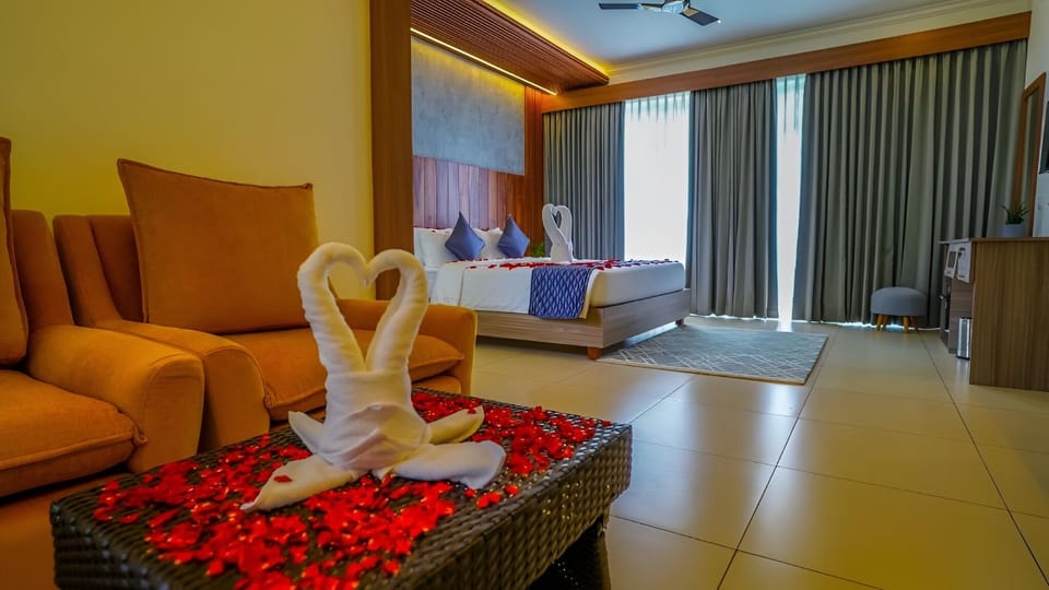 Superior Double Room, Balcony, Mountain View | Iron/ironing board, WiFi (free)