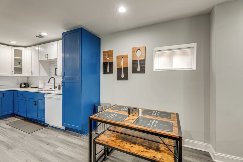 Apartment (1 Bedroom) | Interior