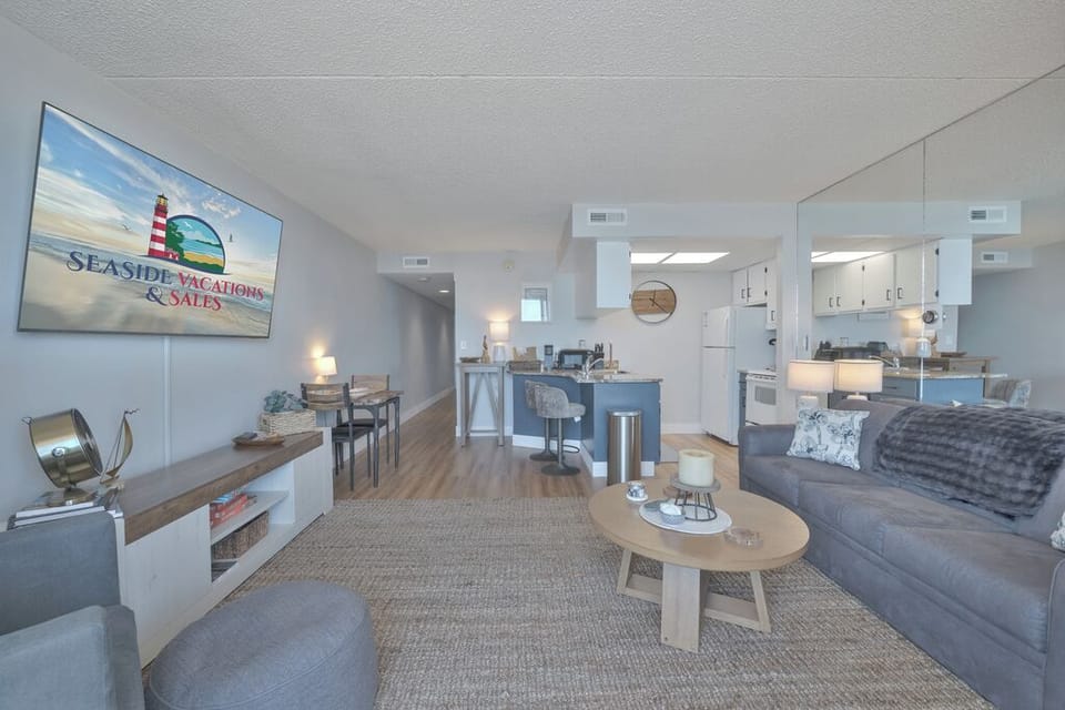 A bright, open-concept living area designed for relaxation and spending time together.