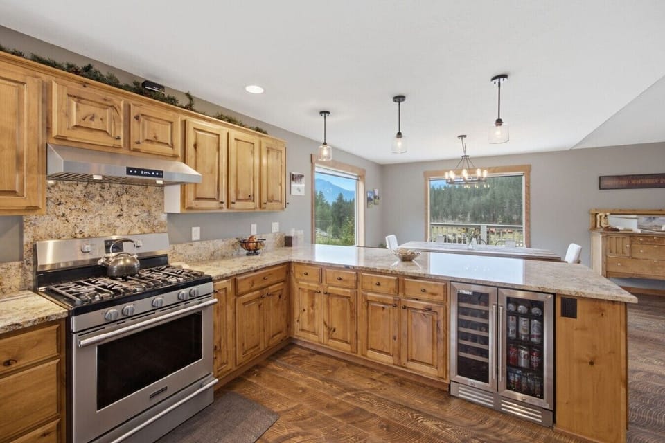 High End Appliances and Wine/Beverage Fridge