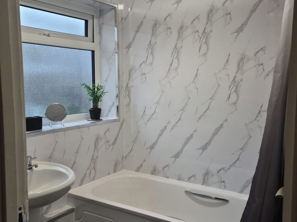 24 Cefn Court Cottage in Wales