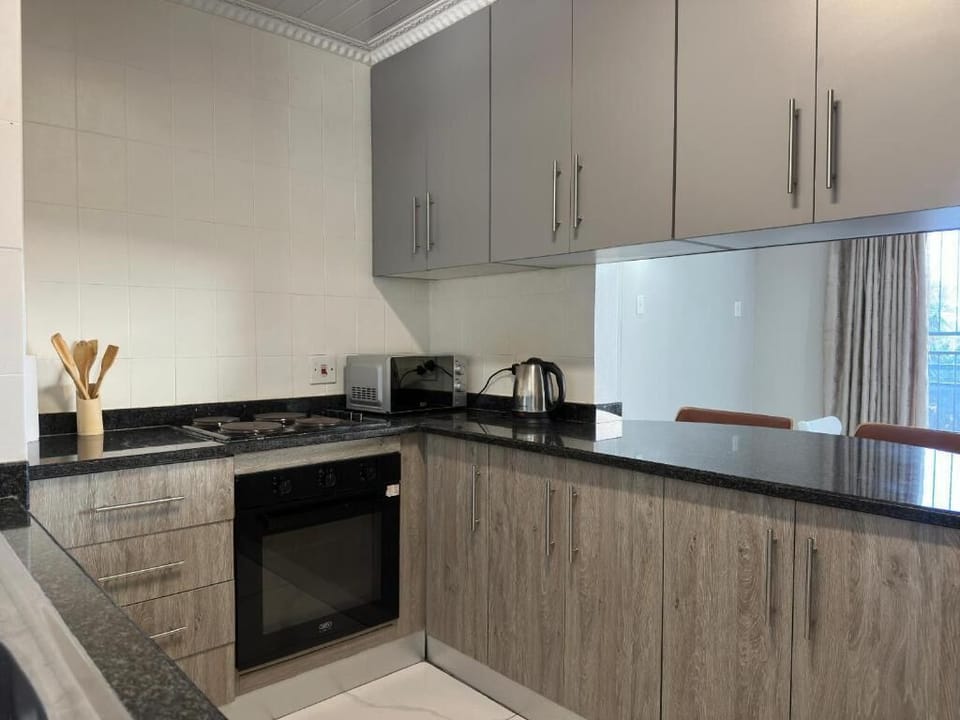 Apartment, 2 Bedrooms | Interior