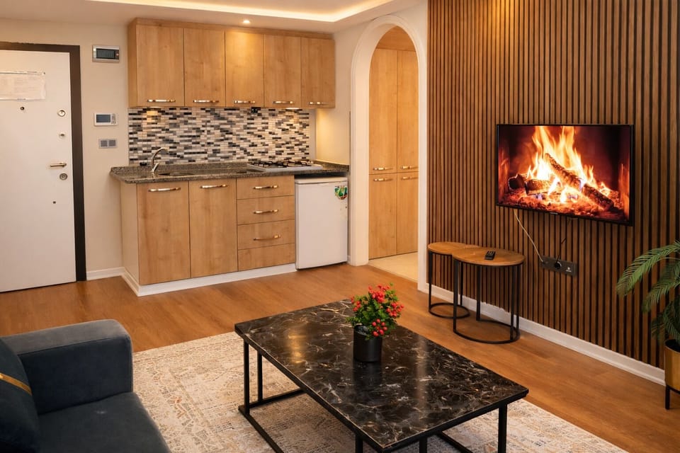 Economy Apartment | Living area