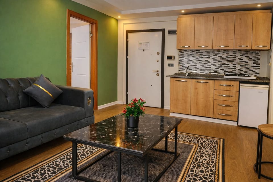 Economy Apartment | Living area