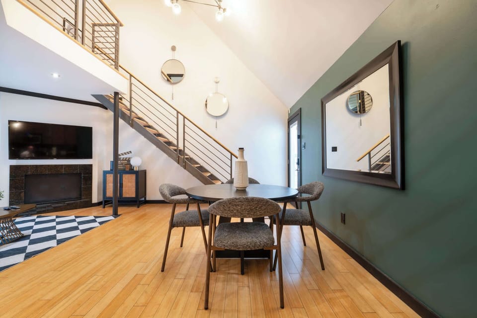 Stylish living area with modern decor, perfect for relaxation and entertainment.