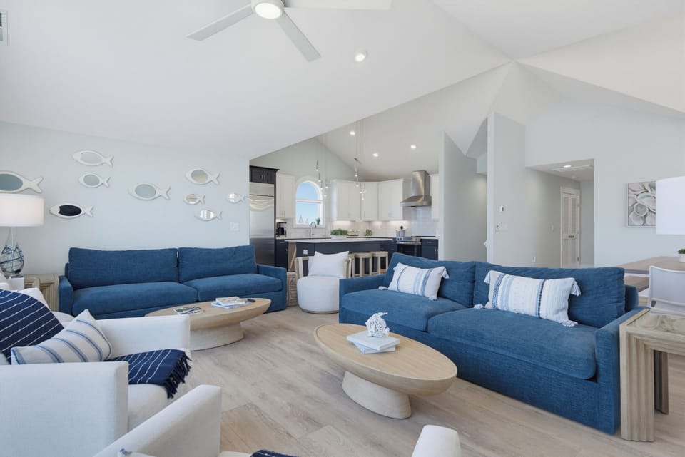 Living Room Wide