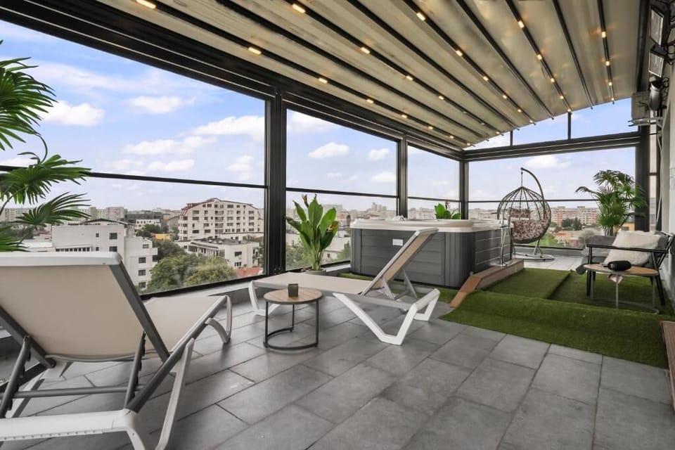Luxury Penthouse, City View | Interior