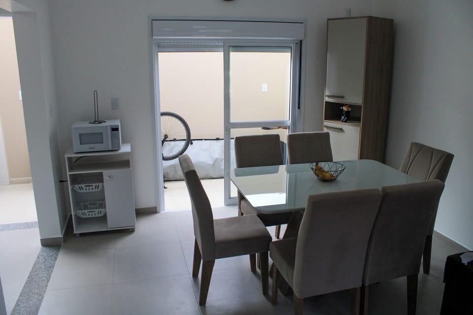Villa | Dining