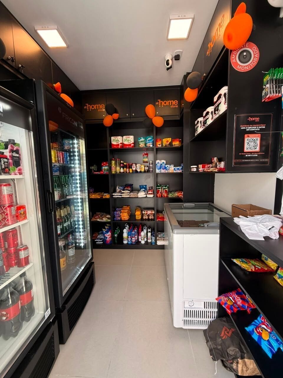 Basic Apartment | Gift shop