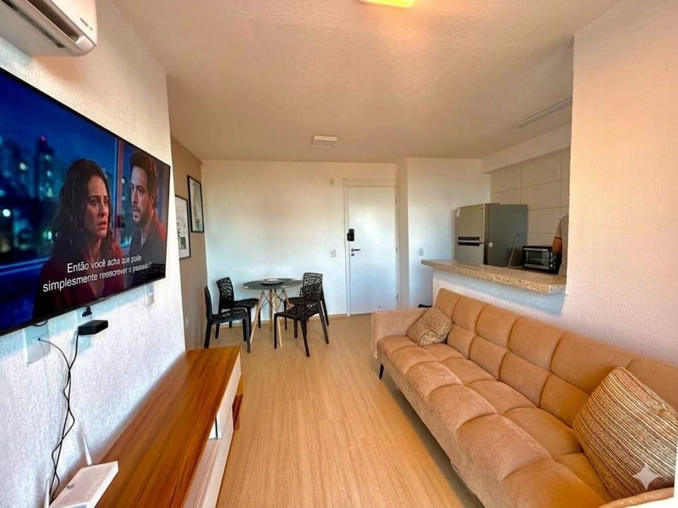 Basic Apartment | Living area
