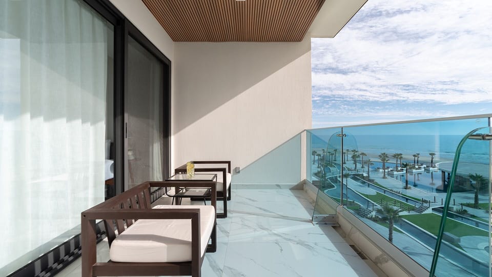Sit and relax on the balcony.