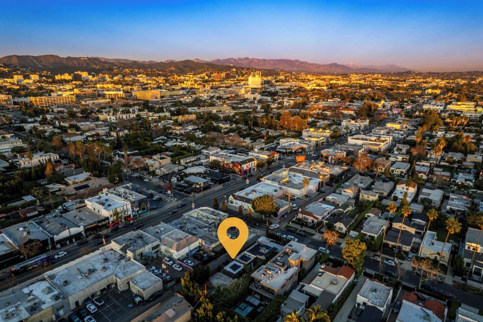 Explore LA with top attractions just minutes away