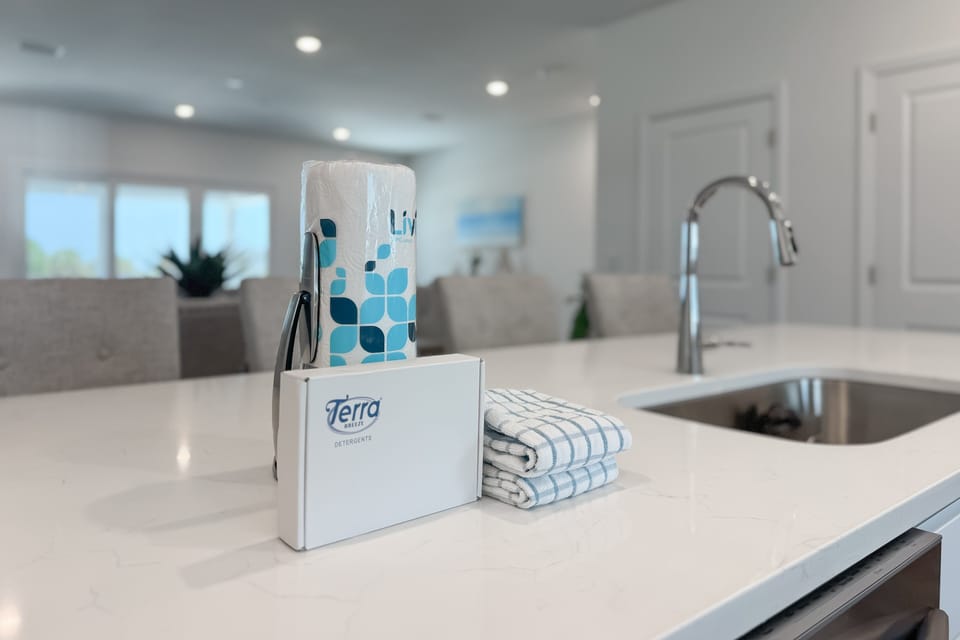 Kitchen amenities