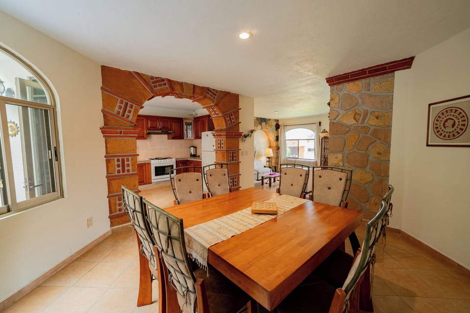 Family Cottage, Courtyard View | Dining