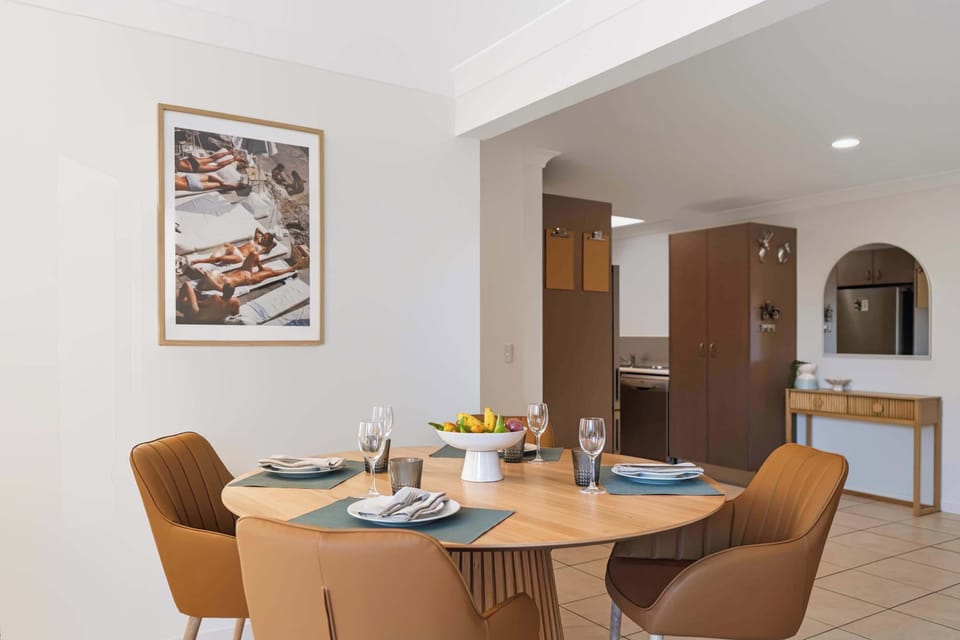 Light filled apartment with a welcoming atmosphere