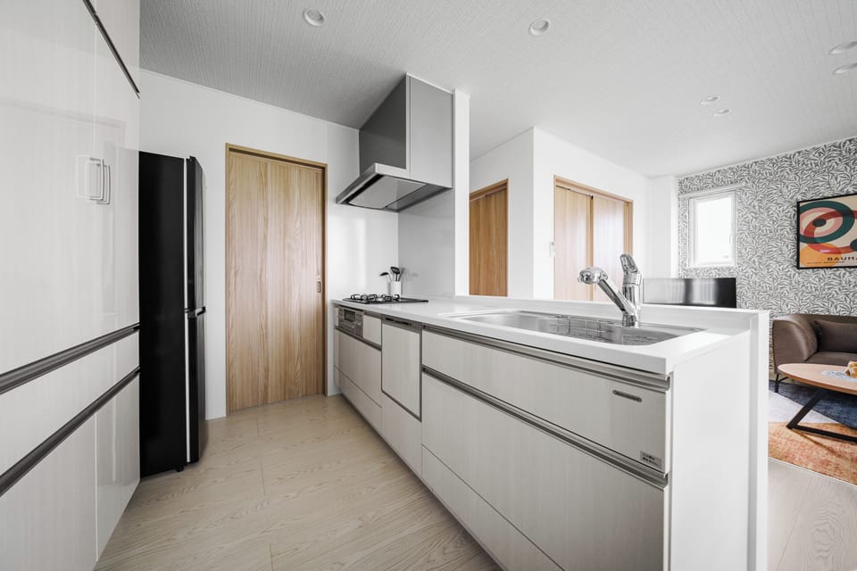 Apartment | Private kitchen | Coffee/tea maker, fridge, microwave, stovetop