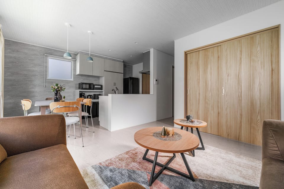 Apartment | Living area | 43-inch flat-screen TV with digital channels