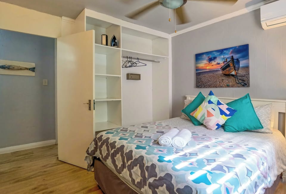 Comfort Apartment, Patio, Partial Sea View | WiFi (free)