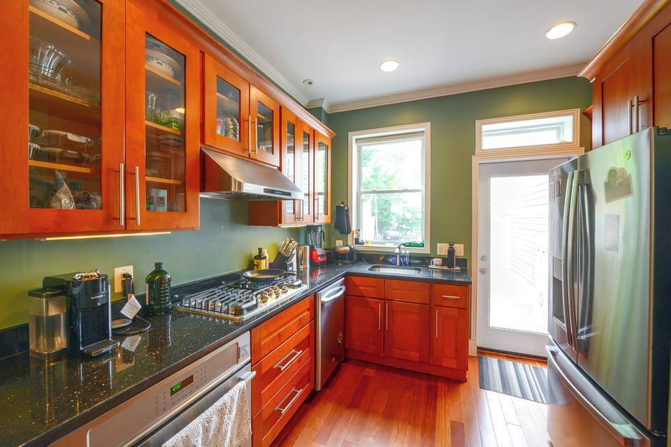 Kitchen | 1st Floor