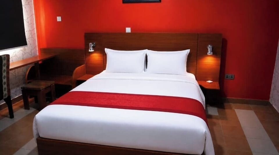 Deluxe Room | Laptop workspace, WiFi (free)