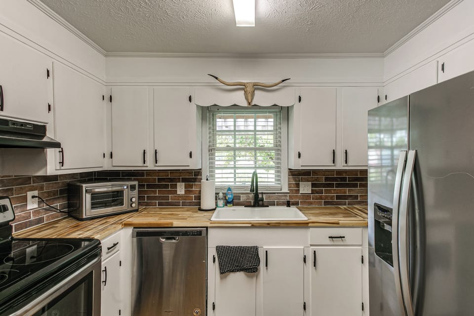 Kitchen | Cooking Basics | Keurig & Drip Coffee Makers