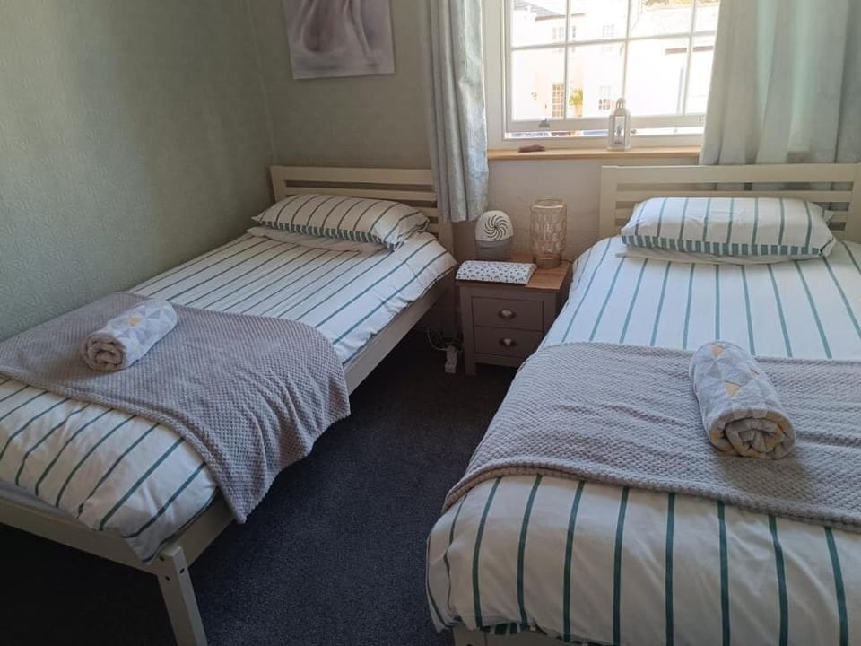 Standard Twin Room | WiFi (free)