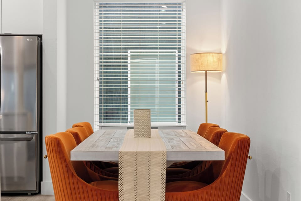 Dinning Table