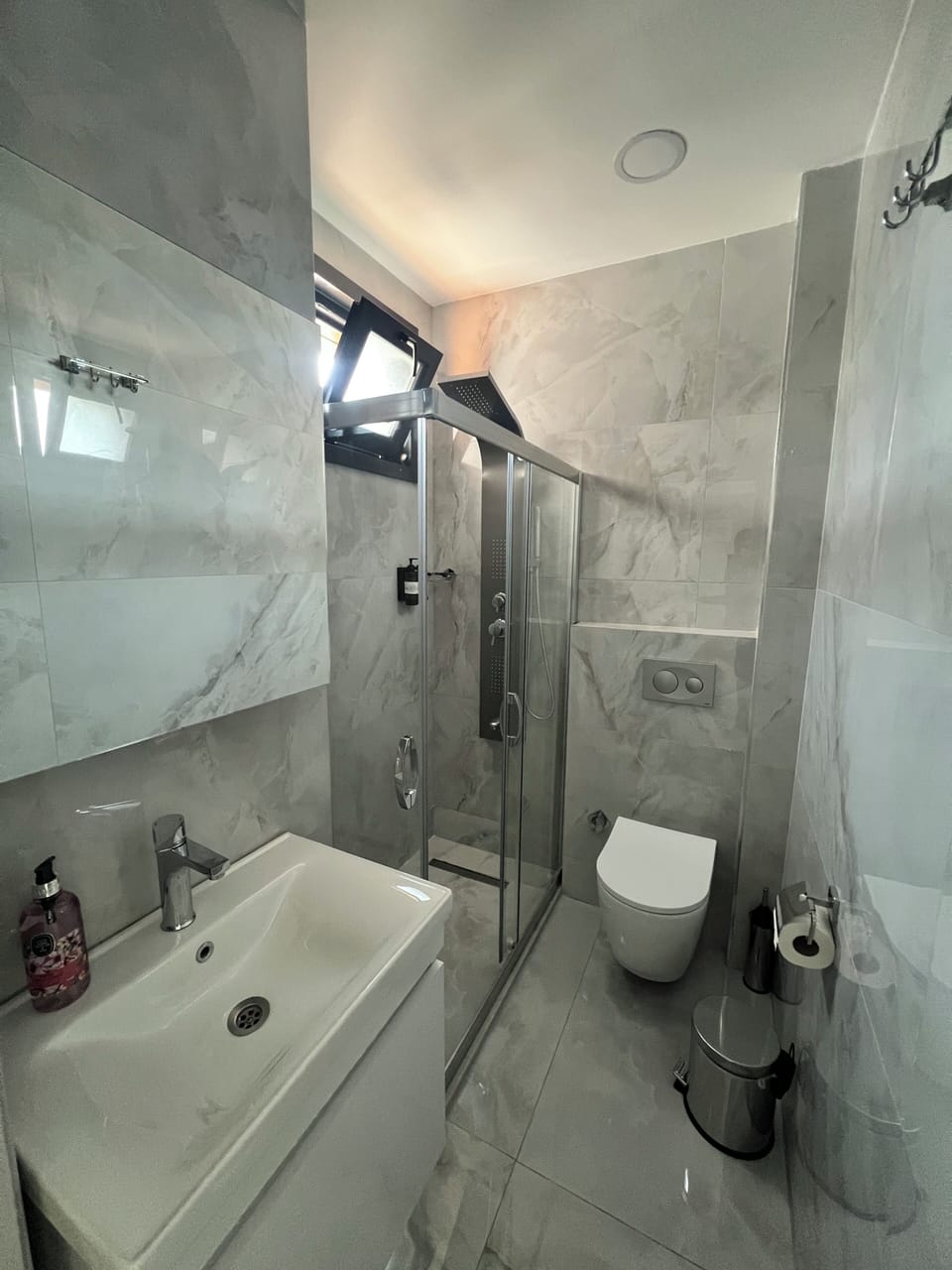 Twin Room, City View | Bathroom | Free toiletries, hair dryer, slippers, towels