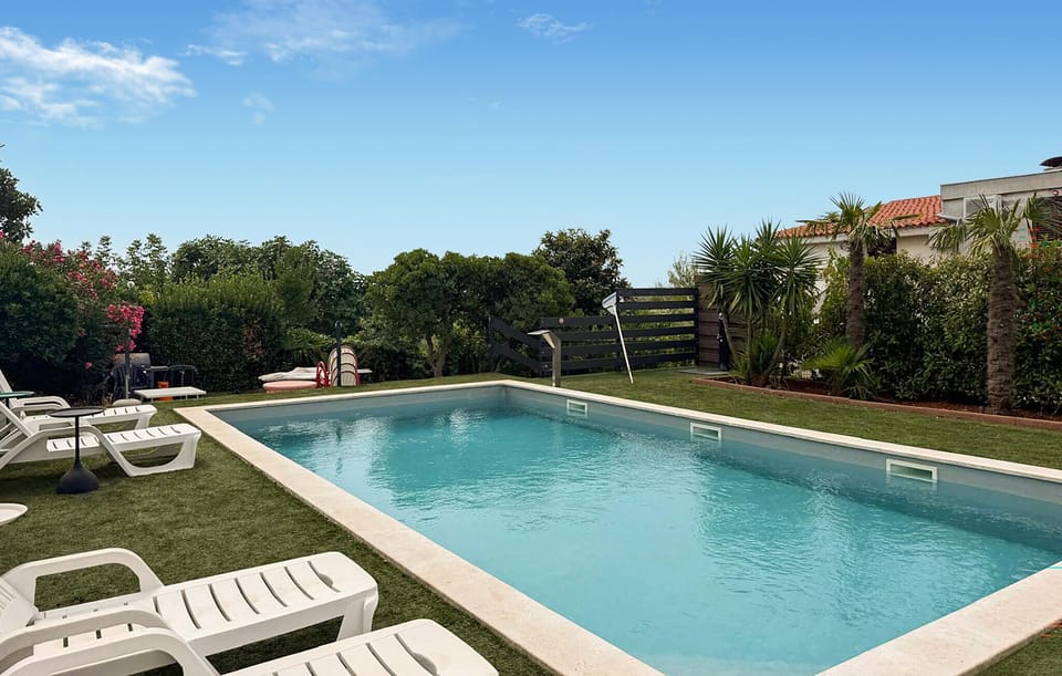 pool