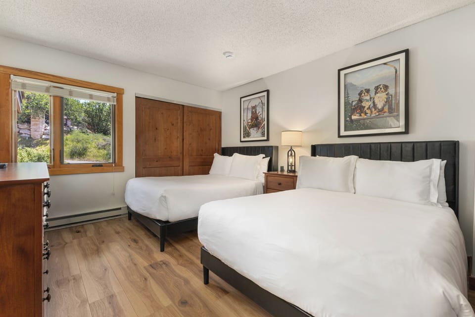 Bedroom #2 | 2 Full Beds