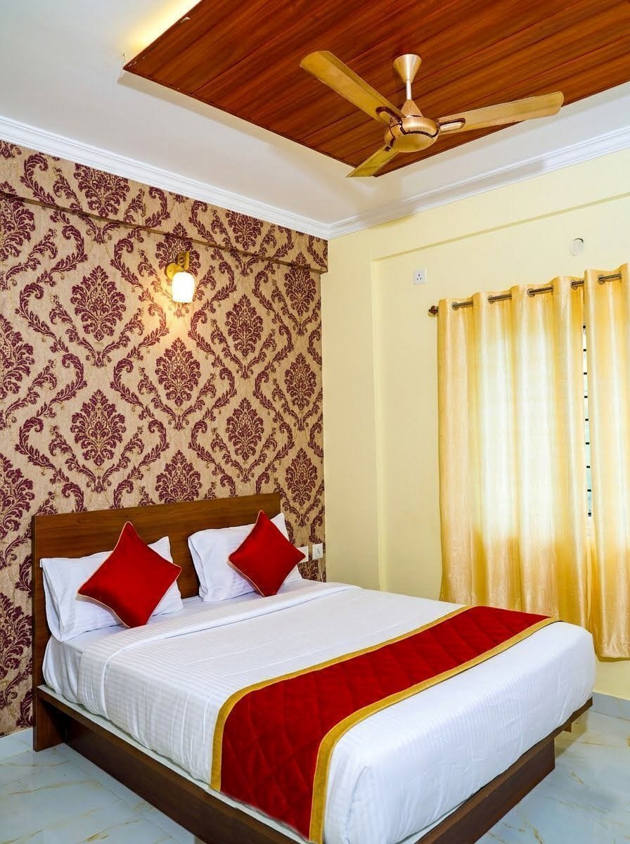 WiFi (free), bed sheets