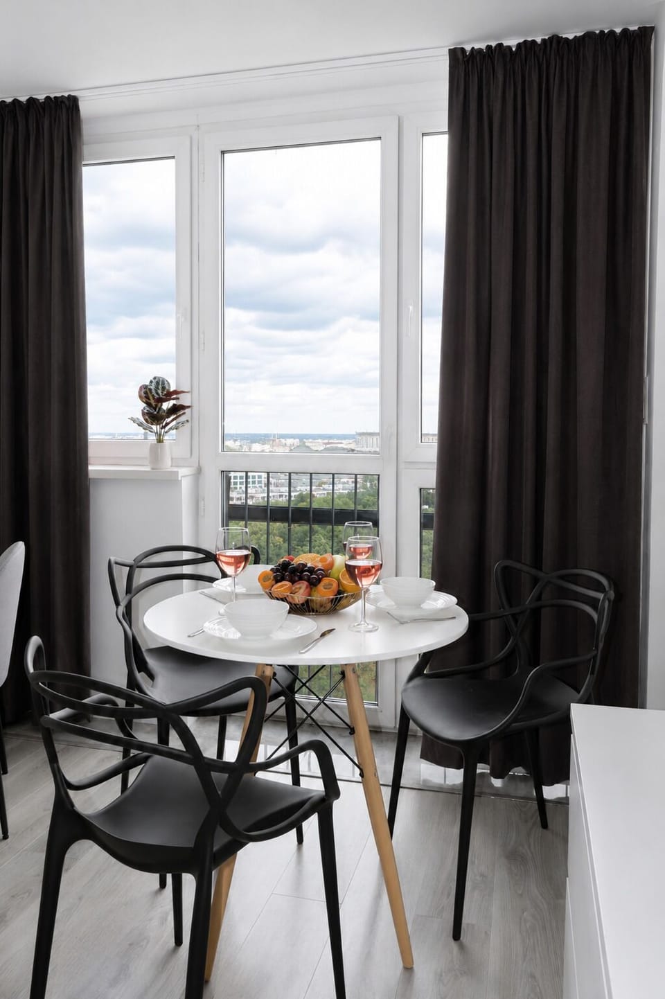 Comfort Apartment, 1 Bedroom, City View | Living area | 30-inch TV with satellite channels, Netflix, streaming services