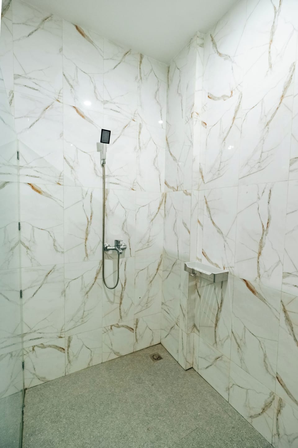 Comfort Double Room, Pool View | Bathroom | Shower, free toiletries, towels, soap